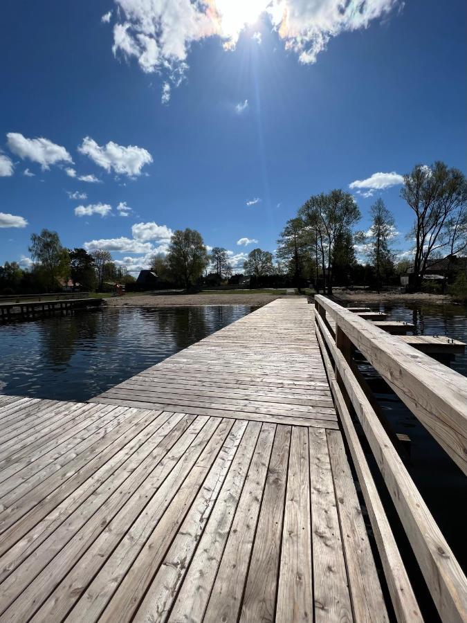 Domek Nad Jeziorem Piasutno Mazury Eksteriør billede